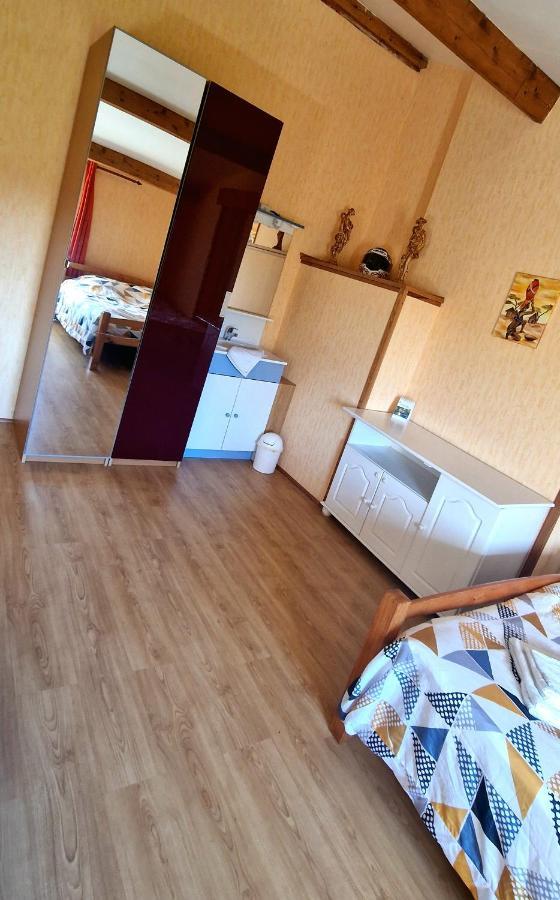 Chambres D Hotes Le Bois Corbeau Tiffauges Exteriör bild